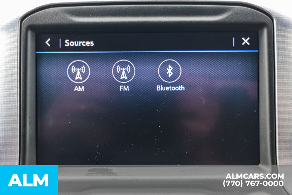 Used 2020 Gray GMC SLE image 36