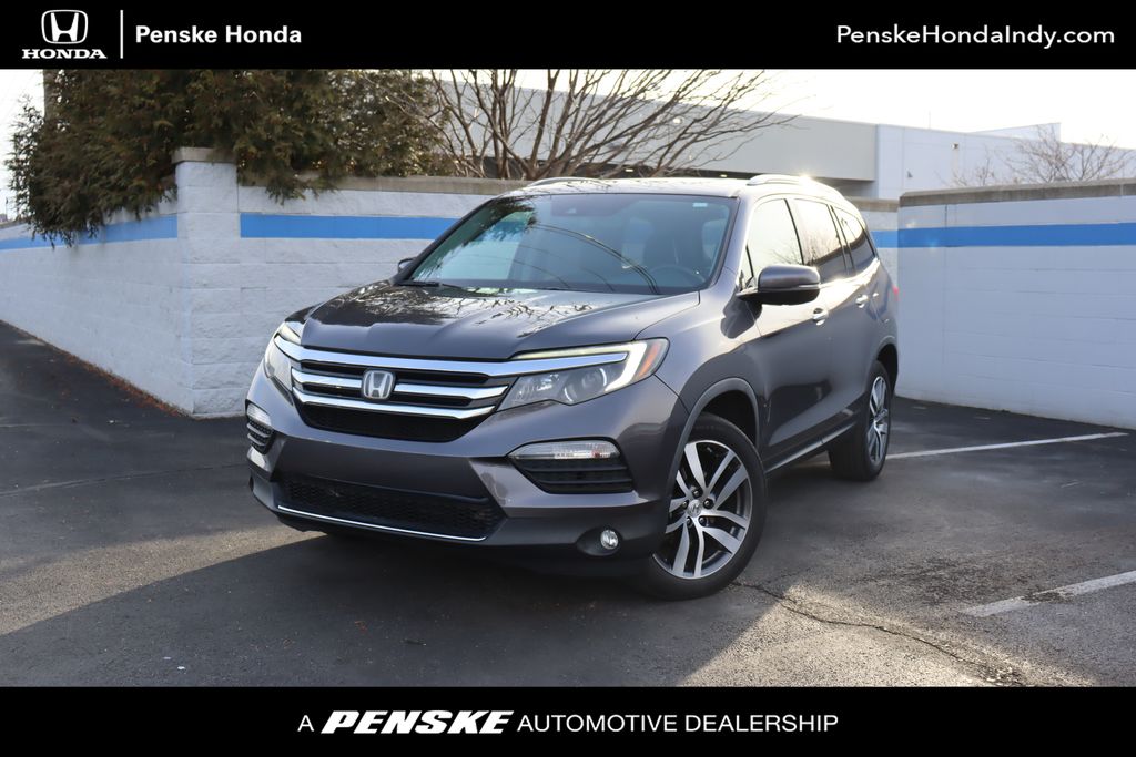 2018 Honda Pilot Touring Hero Image