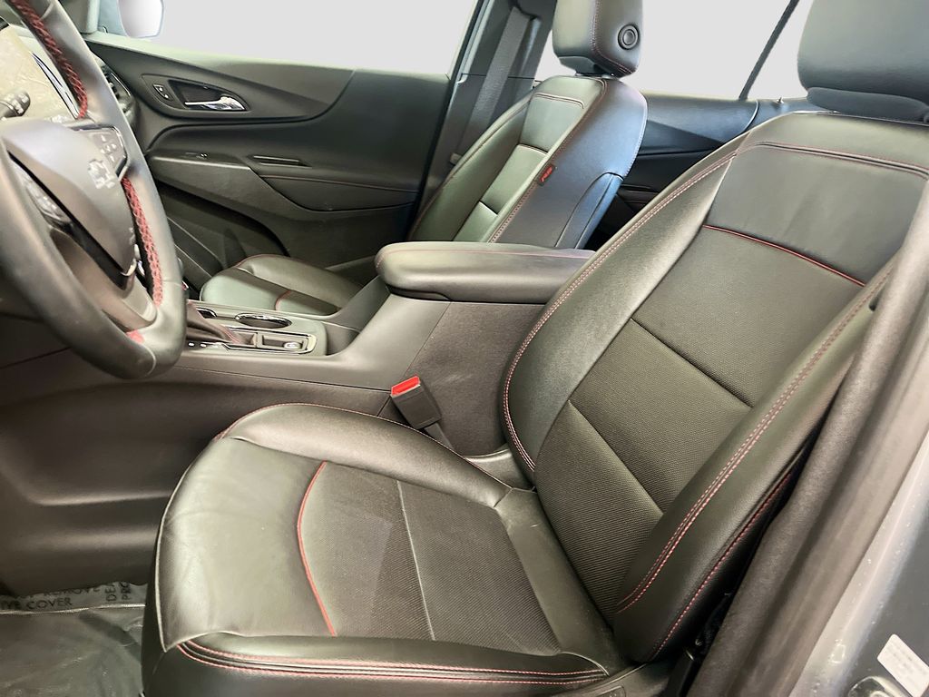 Used 2024 Gray Chevrolet RS image 22