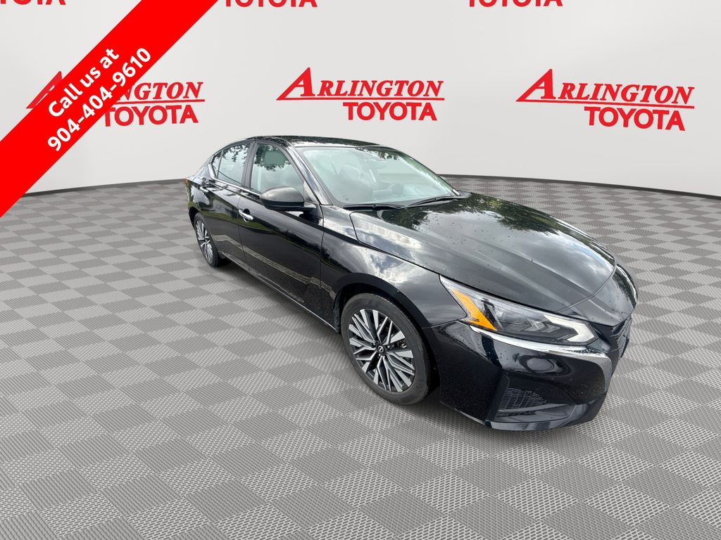 2024 Nissan Altima SV