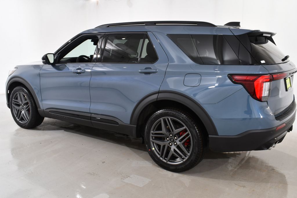 New 2026 Blue Ford ST image 15