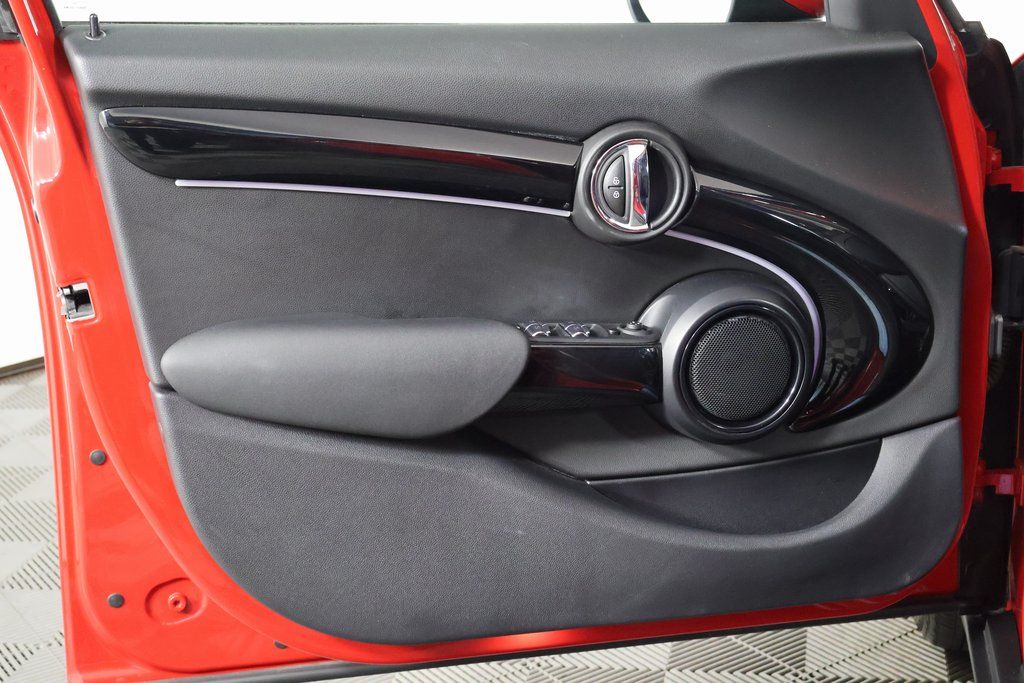 Thumbnail: 2024 MINI Cooper - 12