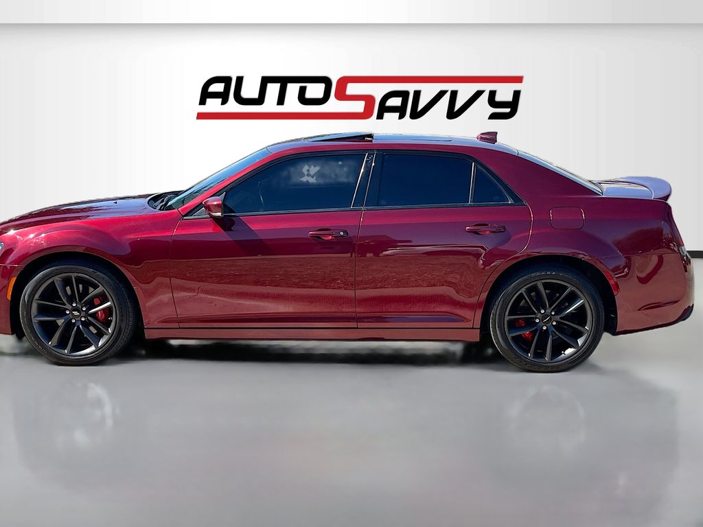Used 2023 Red Chrysler C image 4