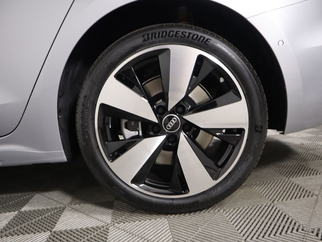 Thumbnail: 2025 Audi A5 - 32