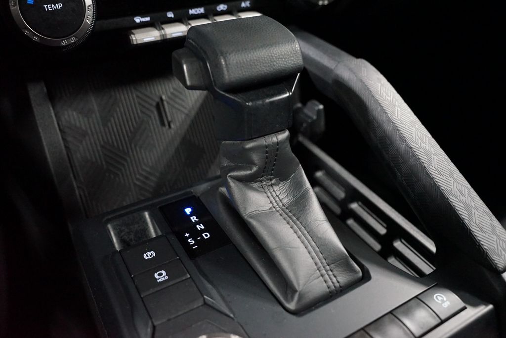 Thumbnail: 2024 Toyota Tacoma - 23