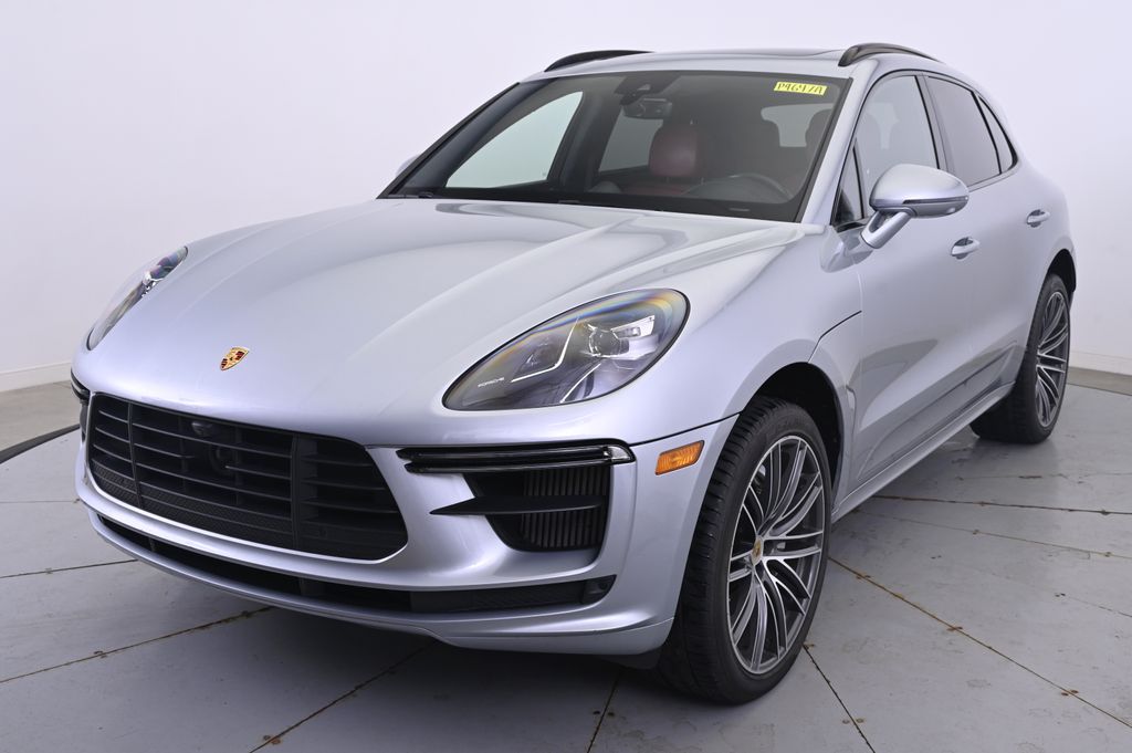 Thumbnail: 2021 Porsche Macan - 1