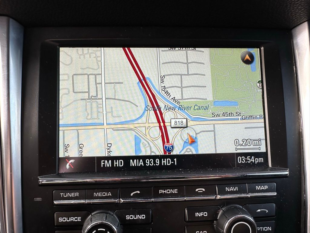 Thumbnail: 2016 Porsche Macan - 30