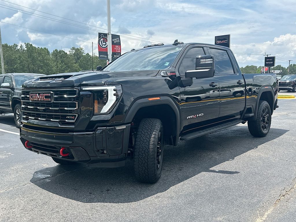 2025 GMC Sierra 2500HD AT4