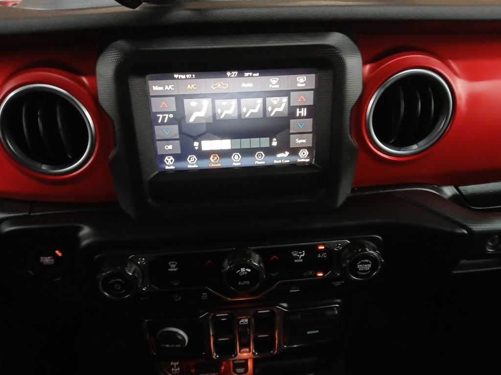 Used Car 2020 Jeep Gladiator  Rubicon For Sale Under $35,000 In Austin, Texas