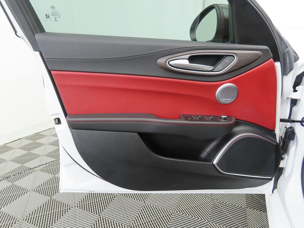 2019 Alfa Romeo Giulia Ti 25