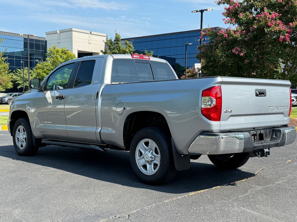 Thumbnail: 2019 Toyota Tundra - 4