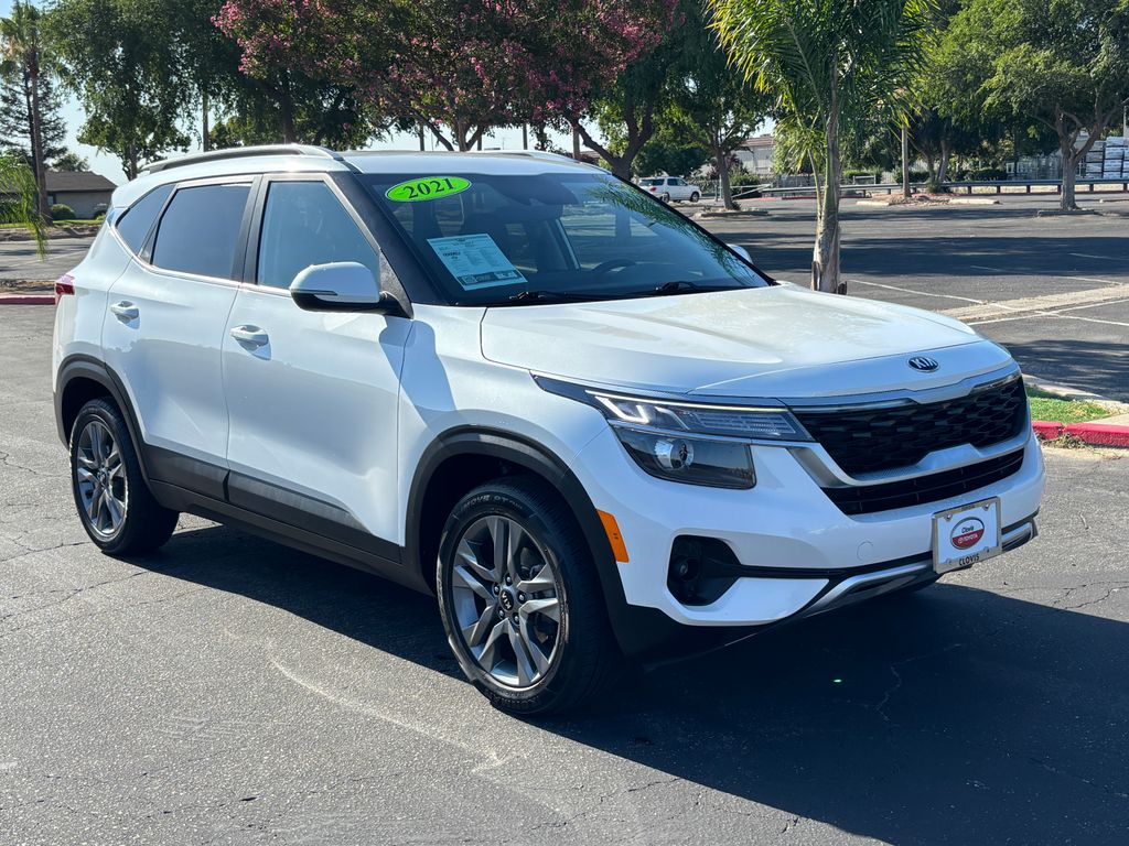 Thumbnail: 2021 Kia Seltos - 3