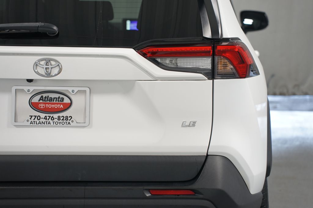 Thumbnail: 2023 Toyota RAV4 - 10