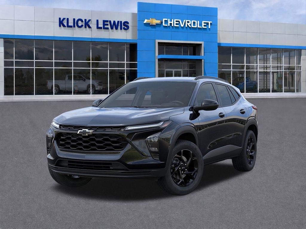 2026 Chevrolet Trax LT Black at Klick Lewis Buick Chevrolet