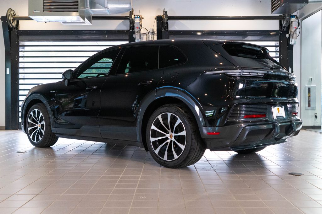New 2026 Porsche Cayenne SUV