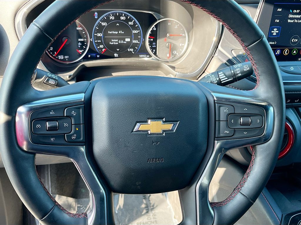 Used 2024 Iridescent Pearl Tricoat Chevrolet RS image 11