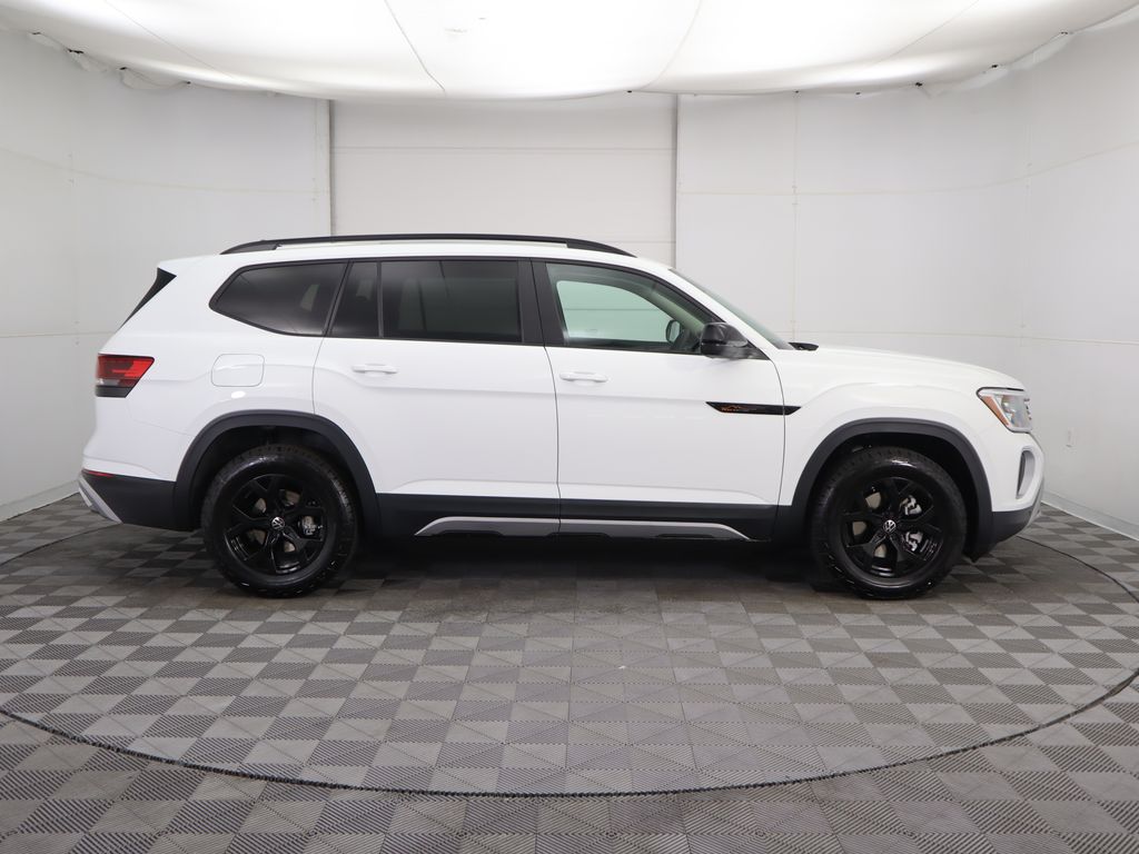 Thumbnail: 2025 Volkswagen Atlas - 5