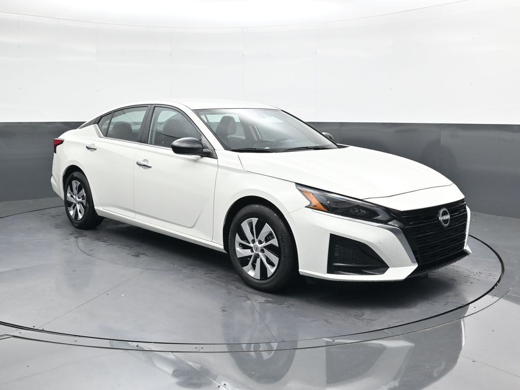 2025 Nissan Altima 2.5 S FWD