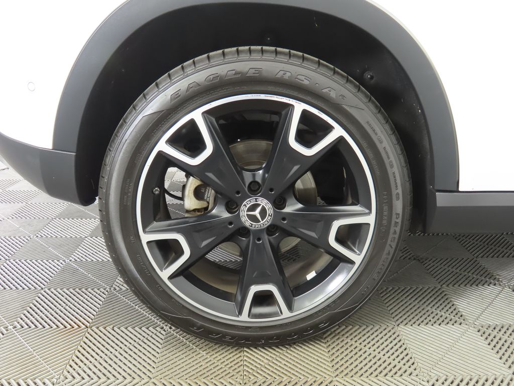 Thumbnail: 2018 Mercedes-Benz GLA - 30