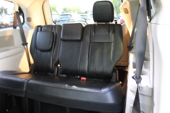 Used Car 2013 Chrysler Town & Country  Sports Van Touring Front Wheel Drive For Sale Under $10,000 In Georgetown, Texas