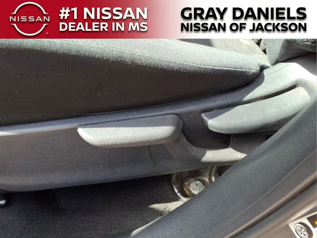 Used 2022 Nissan Kicks SUV