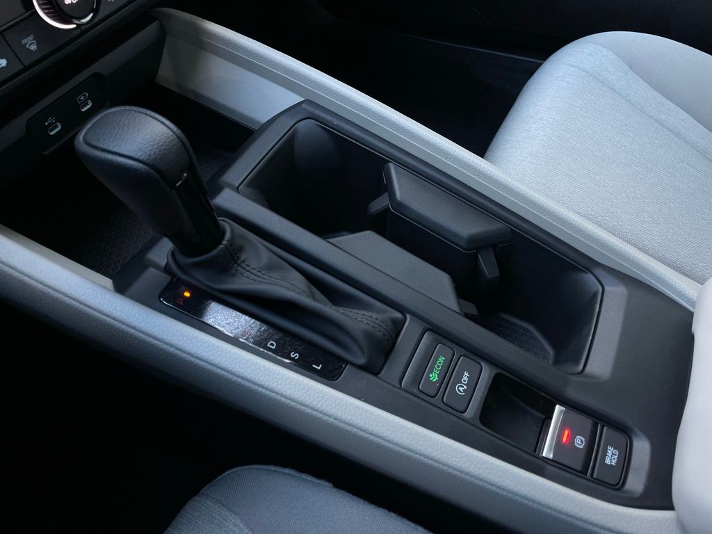 2025 Honda Accord LX 17