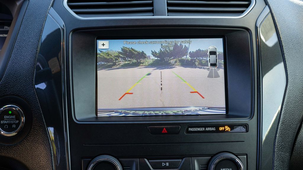 Used 2018 Ford Explorer XLT 4D Sport Utility