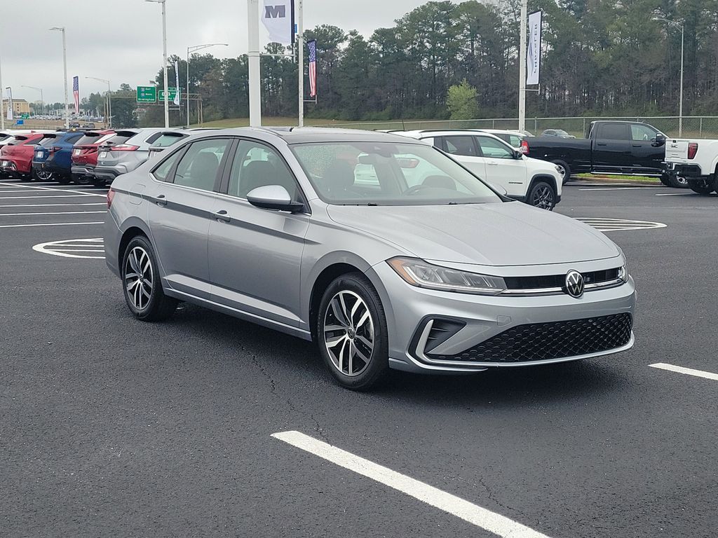 2025 Volkswagen Jetta SE FWD