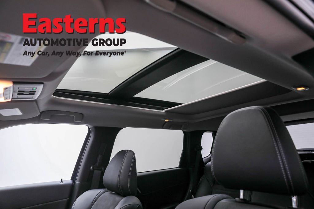 Used 2023 Blue Mitsubishi SE image 34