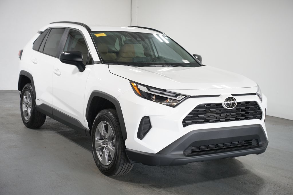 Thumbnail: 2025 Toyota RAV4 - 3