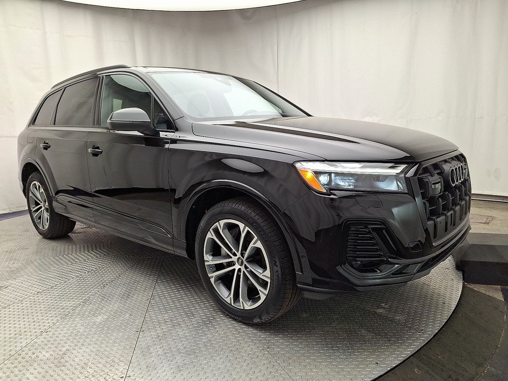 Thumbnail: 2026 Audi Q7 - 2