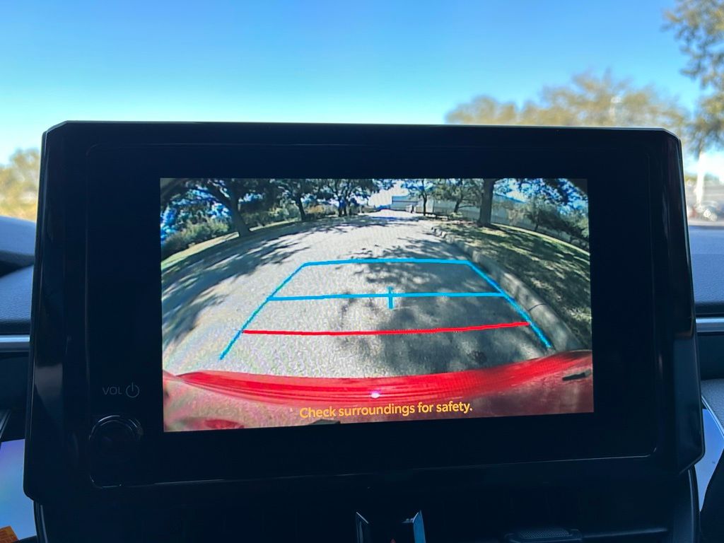 Thumbnail: 2025 Toyota Corolla - 23