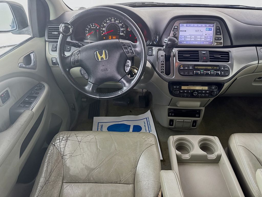 Used Car 2007 Honda Odyssey  Touring For Sale Under $10,000 In Austin, Texas