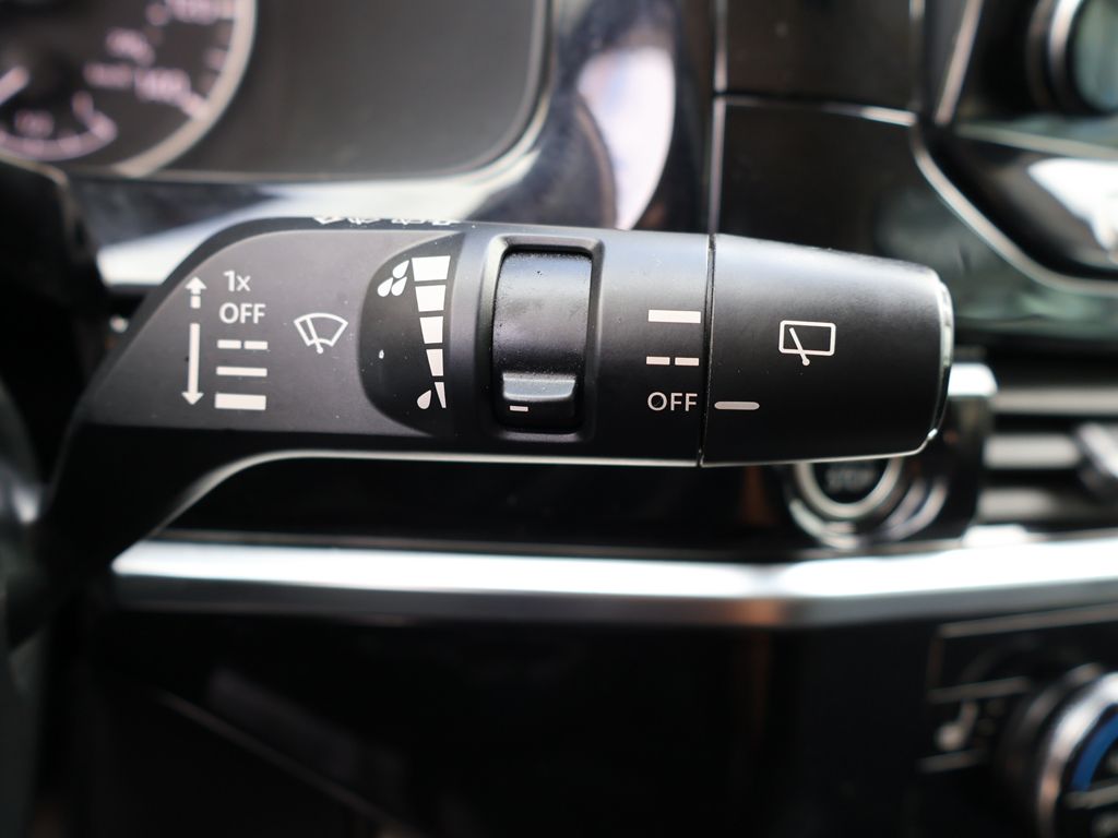 Used 2024 White Nissan SL image 47