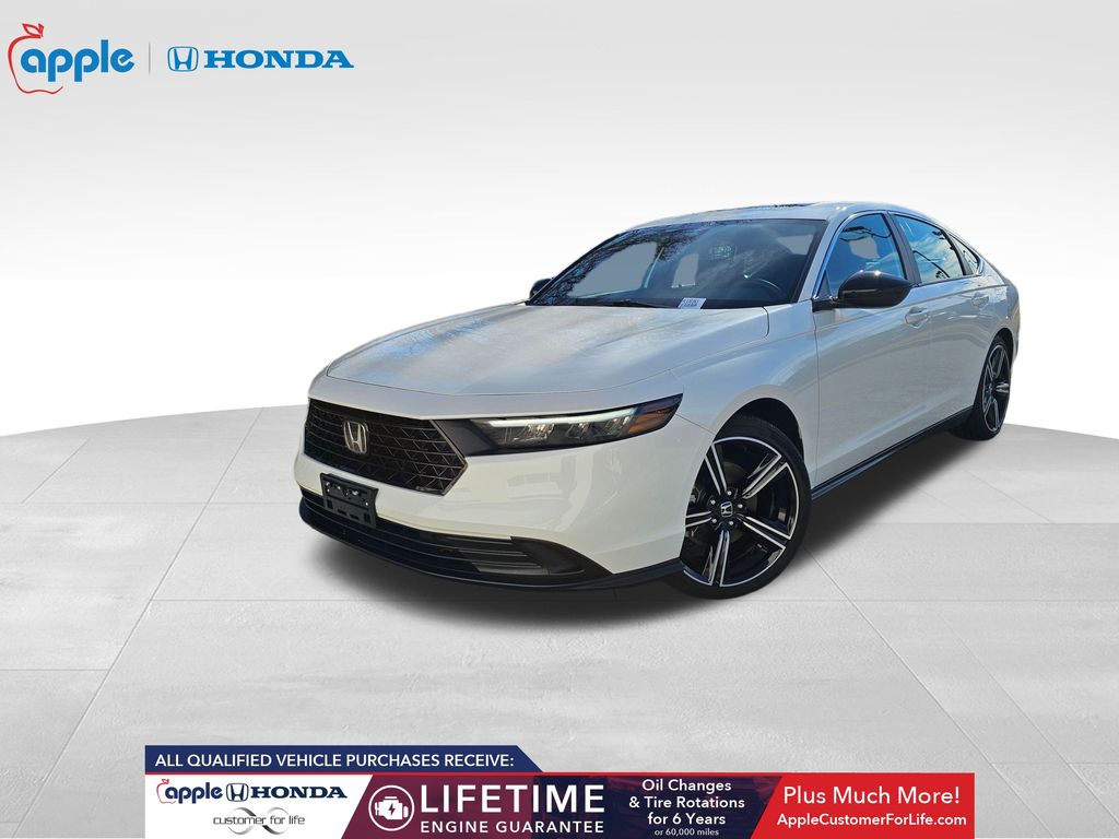 2025 Honda Accord Sport's photo