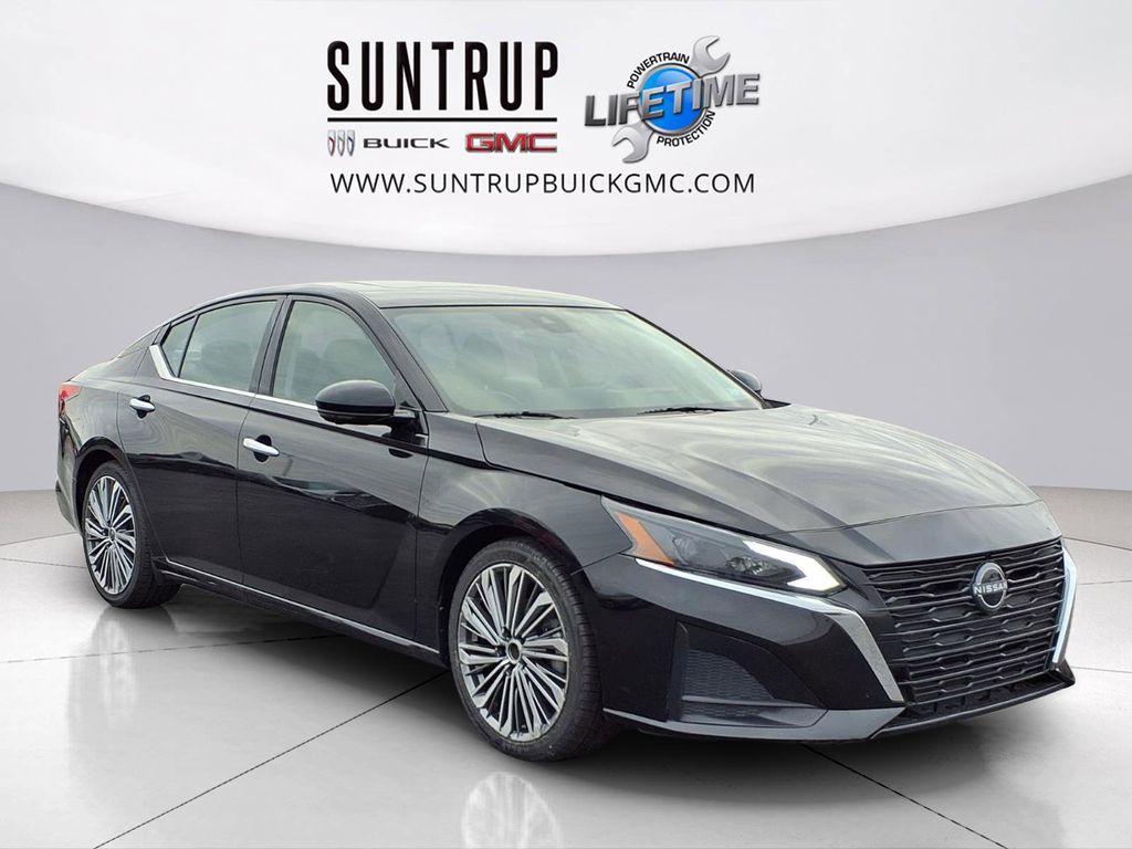 2023 Nissan Altima 2.5 SL FWD