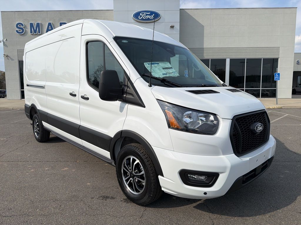 2026 Ford Transit-250 Base 