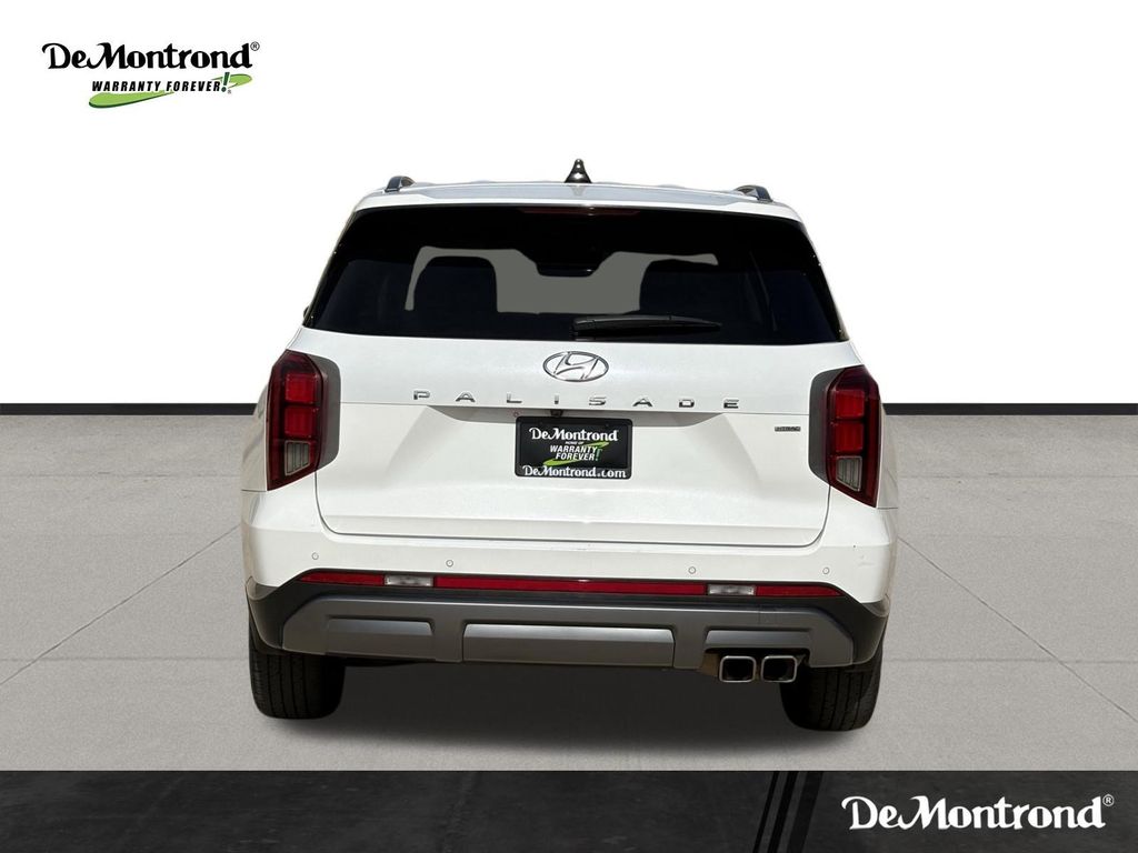 Used 2023 Hyper White Hyundai SEL image 6