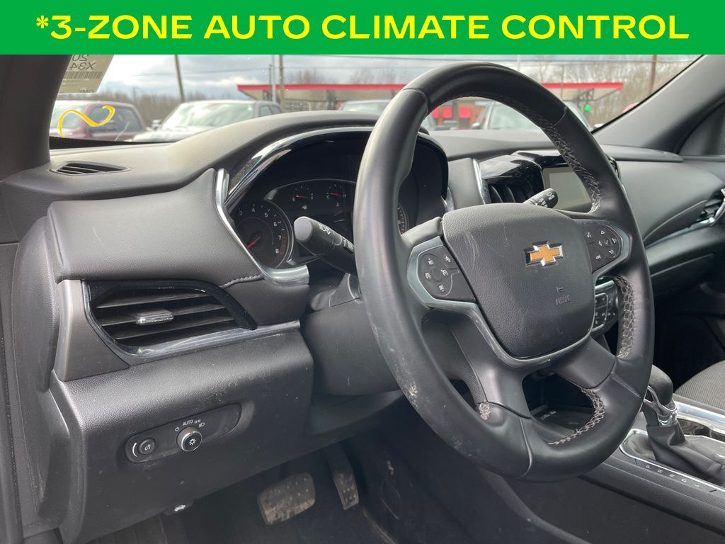 used 2023 Chevrolet Traverse car, priced at $31,500