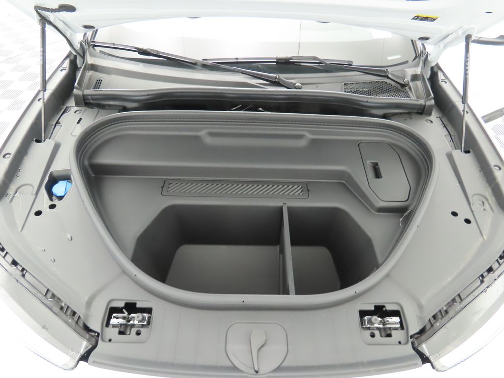 2025 Audi Q6 e-tron Premium 31