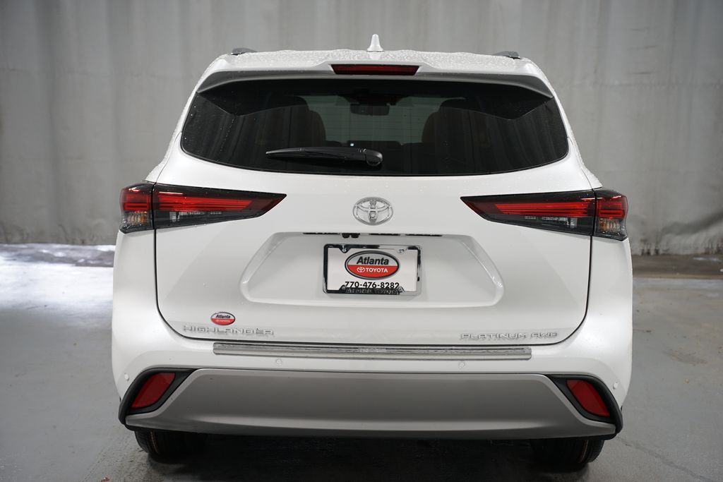 Thumbnail: 2026 Toyota Highlander - 8