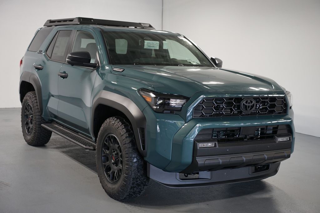 Thumbnail: 2025 Toyota 4Runner - 3