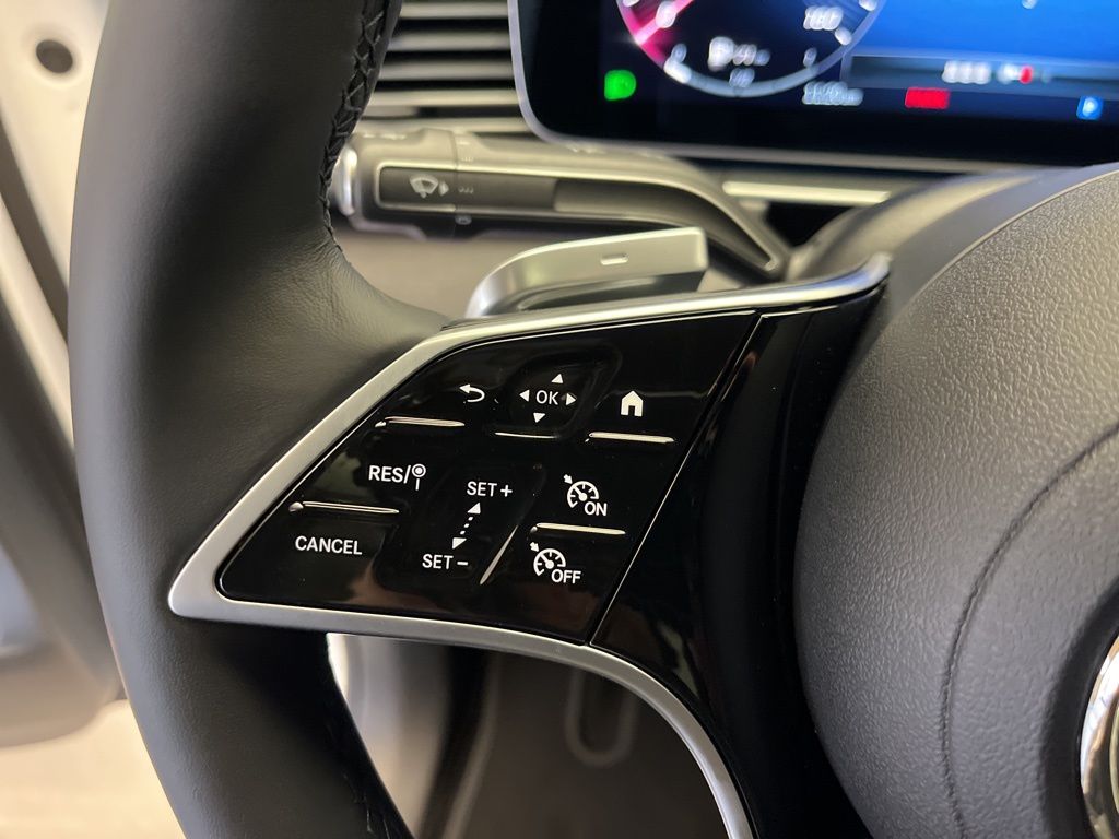 Thumbnail: 2026 Mercedes-Benz GLE - 15