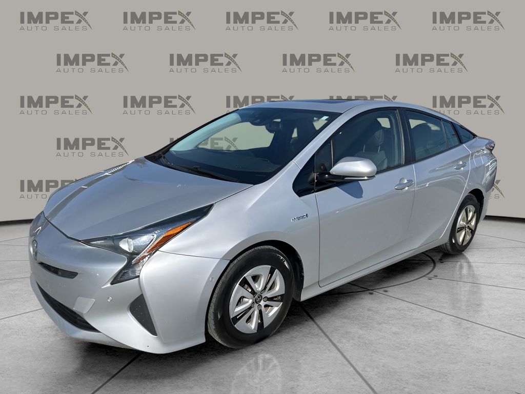 2018 Toyota Prius Four's photo