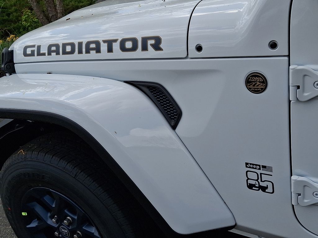 New 2026 Jeep Gladiator Truck
