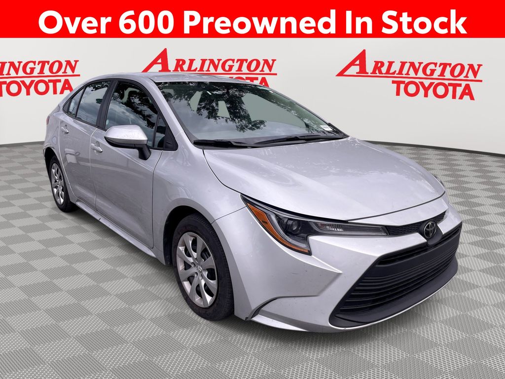 2025 Toyota Corolla LE