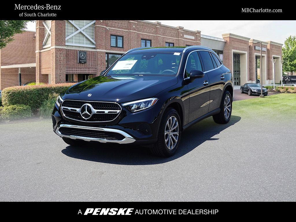 2025 Mercedes-Benz GLC 300 -
                Pineville, NC
