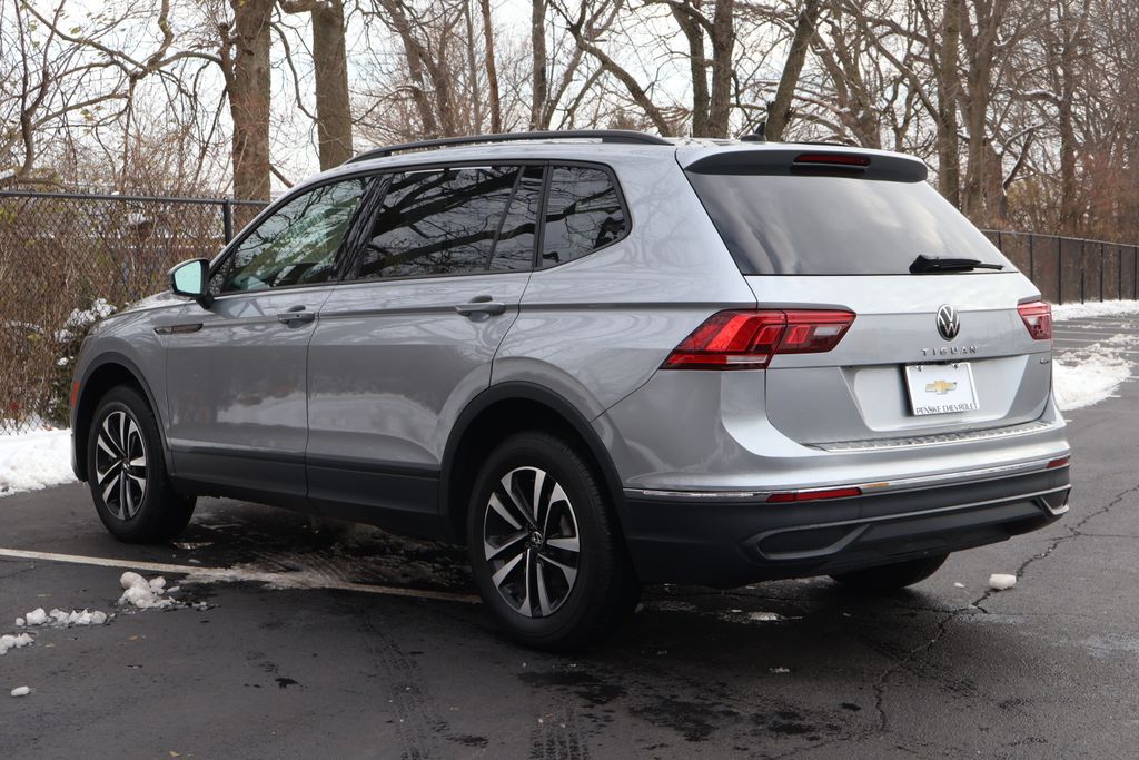 Thumbnail: 2022 Volkswagen Tiguan - 5