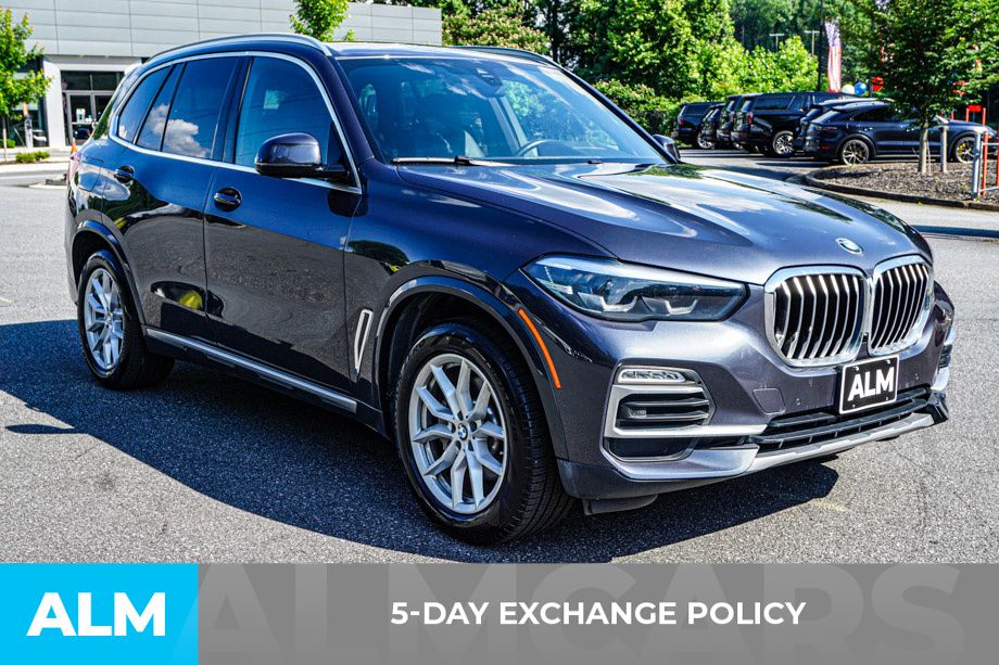Used 2019 Gray BMW xDrive40i image 4