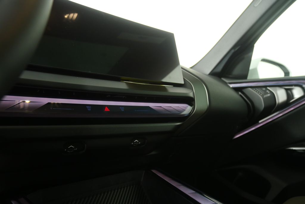 Thumbnail: 2026 BMW X3 - 19